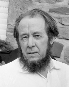 Aleksandr_Solzhenitsyn_1974crop