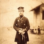 Brytyjski oficer Gwardii Grenadierów stacjonujących w Bałakławie - Edward Birch Reynardson, fot. Roger Fenton, ok. 1855 r.