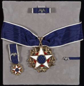 800px-Presidential-medal-of-freedom