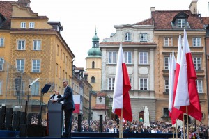 President Barack Obama delivers remarks at the 25th anniversary Freedom Day celebration in Castle Square in Warsaw, Poland, June 4, 2014. (Official White House Photo by Pete Souza)
