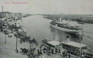 Szczecin-Bateaux_dans_le_port_de_Stettin_en_Pologne-vers_1900