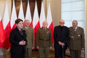 Premier Beata Szydło na spotkaniu z Żołnierzami Wyklętymi / fot. premier.gov.pl