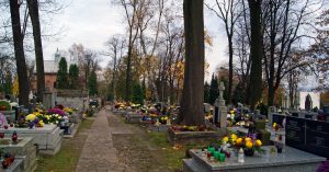 Cmentarz salwatorski, By Zygmunt Put Zetpe0202 - Praca własna, GFDL, https://commons.wikimedia.org/w/index.php?curid=22629934
