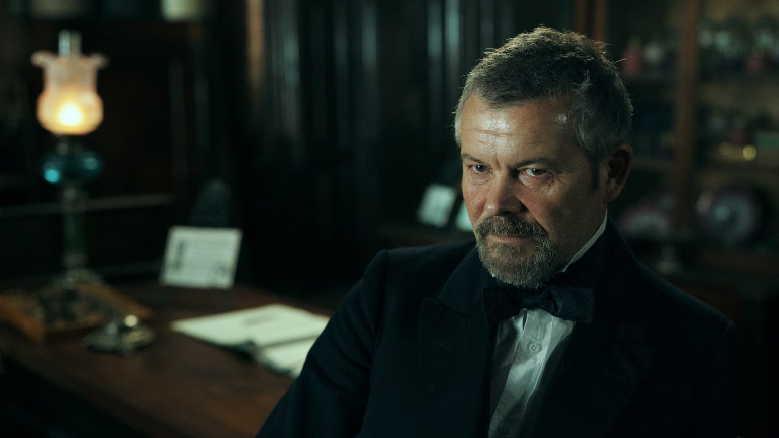 Kodrat Rzecki Netflix ujawnia obsadę serialowej Lalki. Wiemy kto zagra Rzeckiego i ...