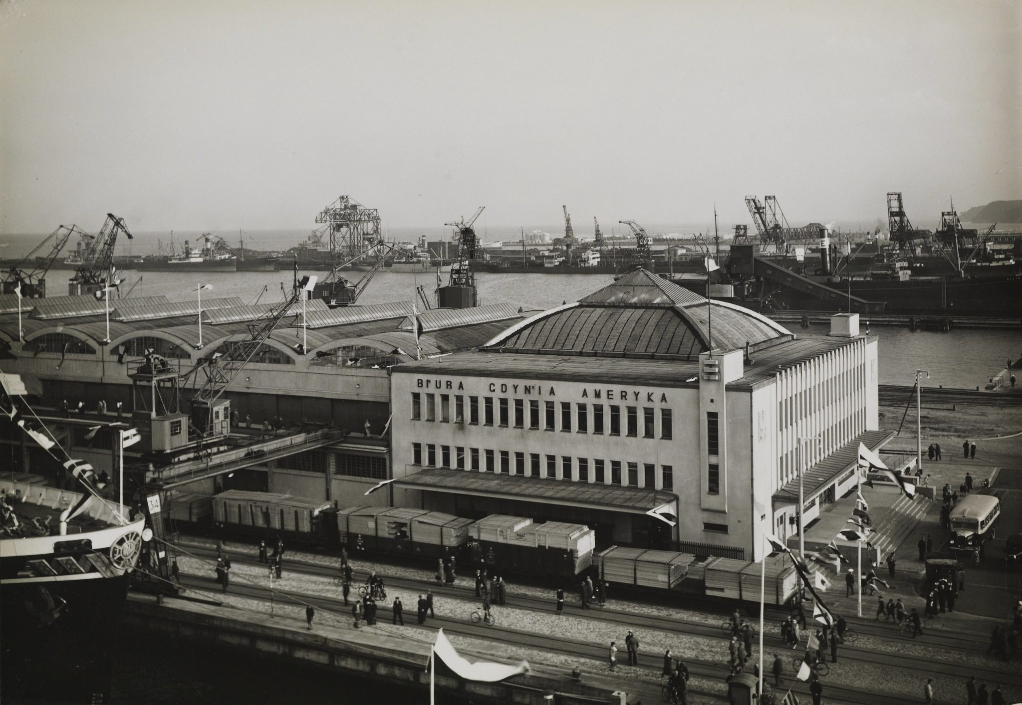 historia-gdyni-budowa-miasta-i-portu-w-gdyni-w-ii-rzeczypospolitej